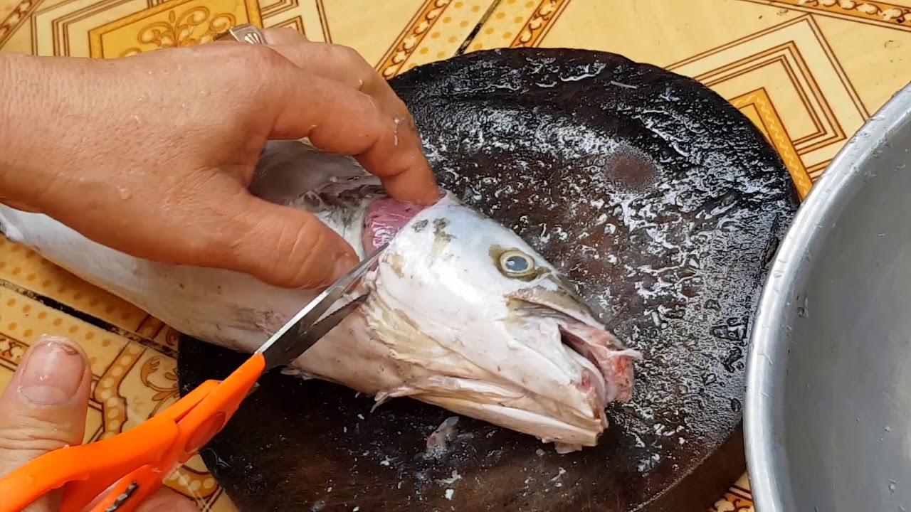 Cách sơ chế cá trước khi bắt đầu chiên cá