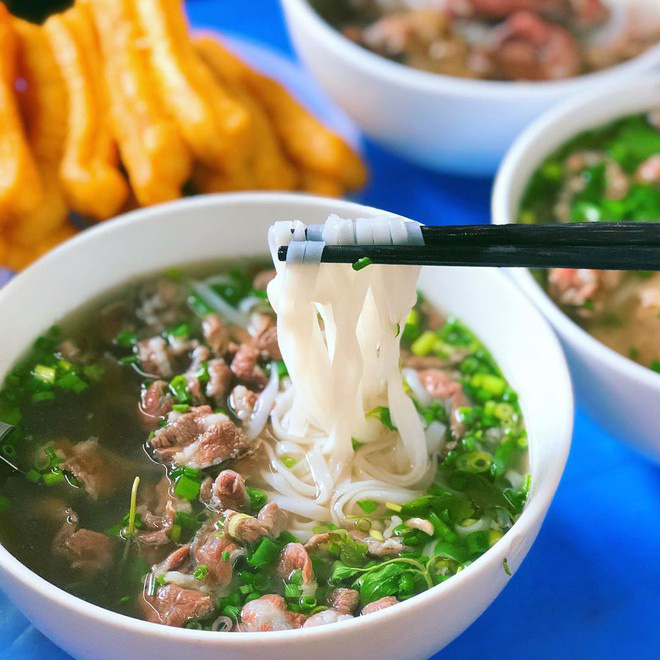 Cọng phở làm từ bột gạo